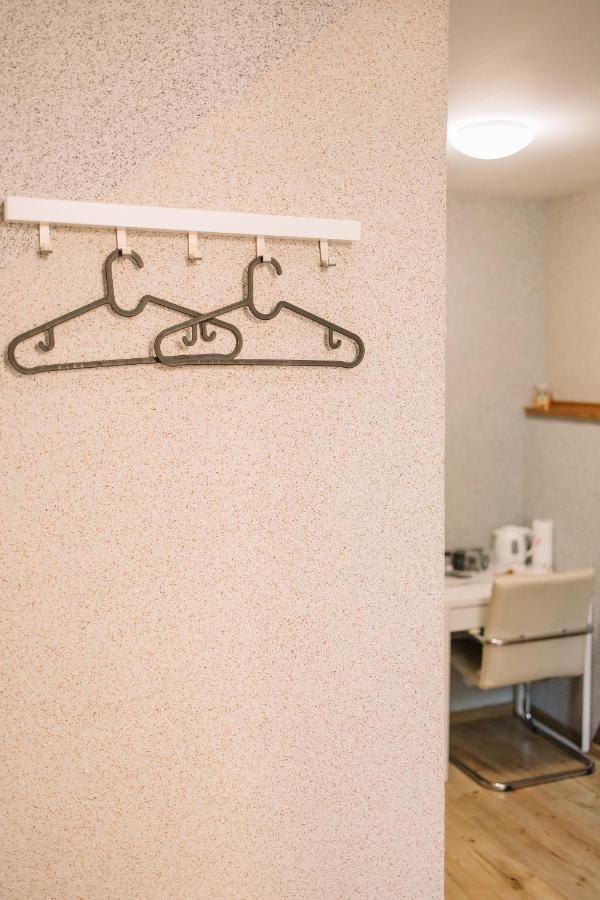 West13 Guest Rooms Краків Екстер'єр фото